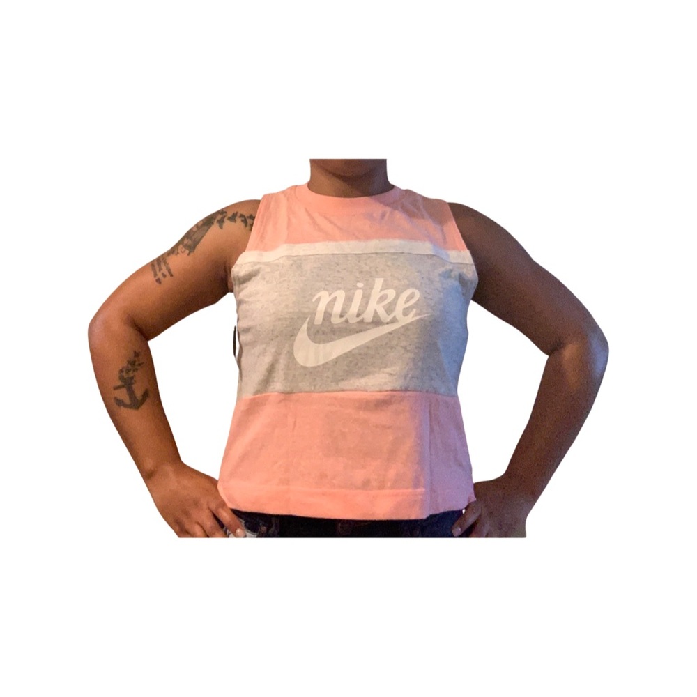 Nike Crew neck sleeveless tank top